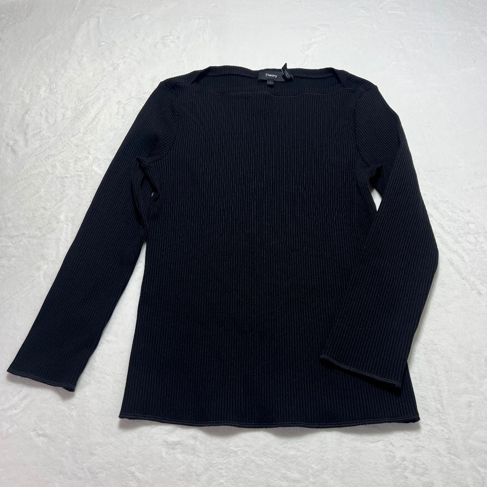 Theory Women’s Black Long Sleeved Sweater
